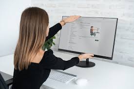 Aménagement ergonomique pour limiter les risques liés à la fatigue physique au travail.